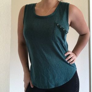 Teal top